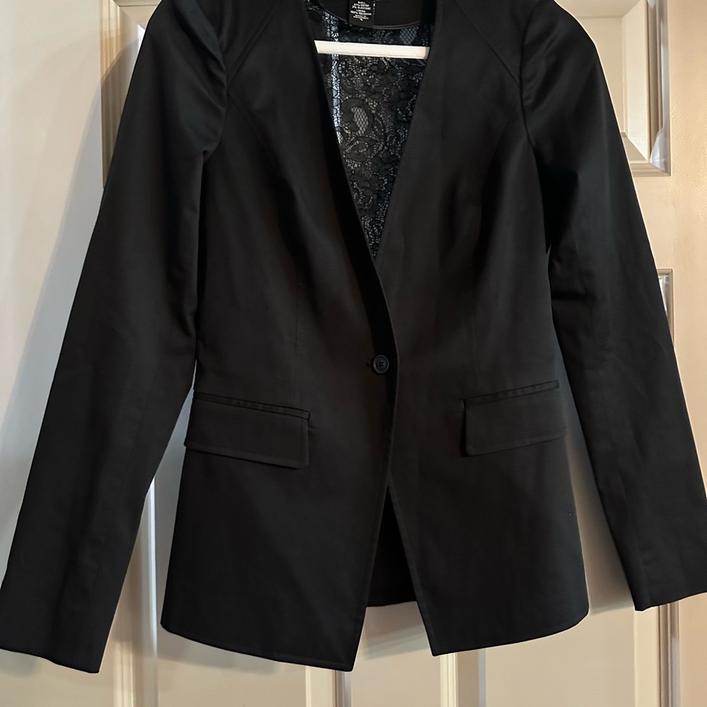 Elegant Black Women's Blazer